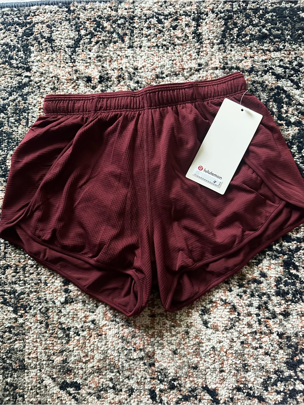 Lululemon Swiftly Short Mid Rise 3”